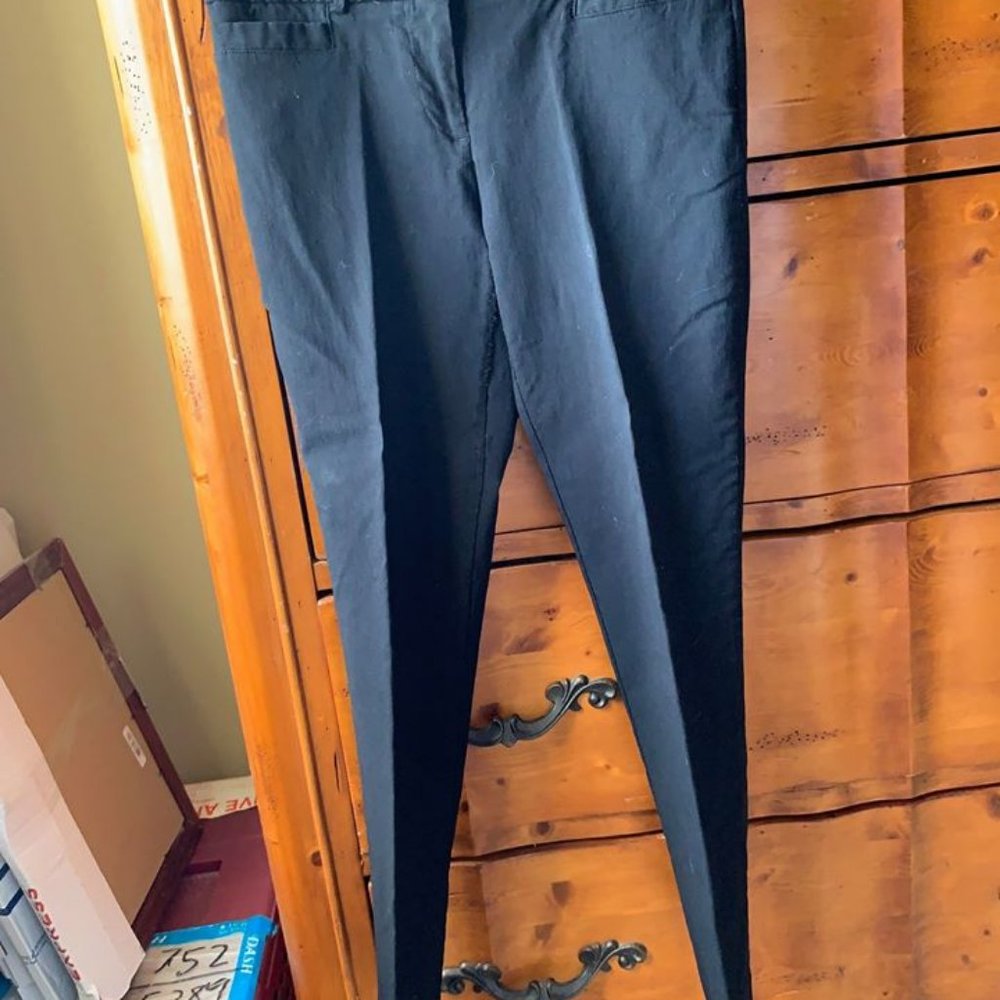 "no boundaries"™ skinny slacks